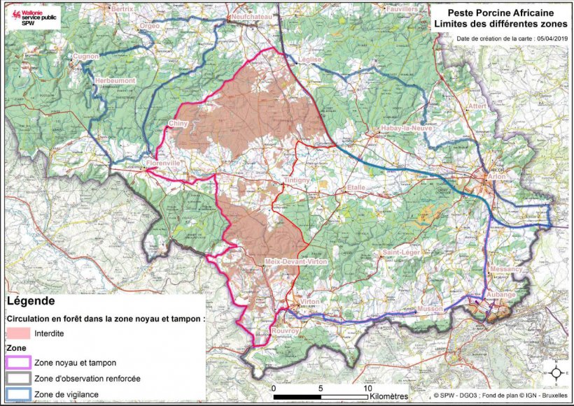 Circulation en f&ocirc;ret dans la zone noyau et tampon.
