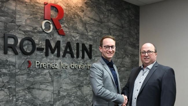 Serge Labrecque proudly hands over the role of CEO of Ro-Main to Jacquelin Labrecque.